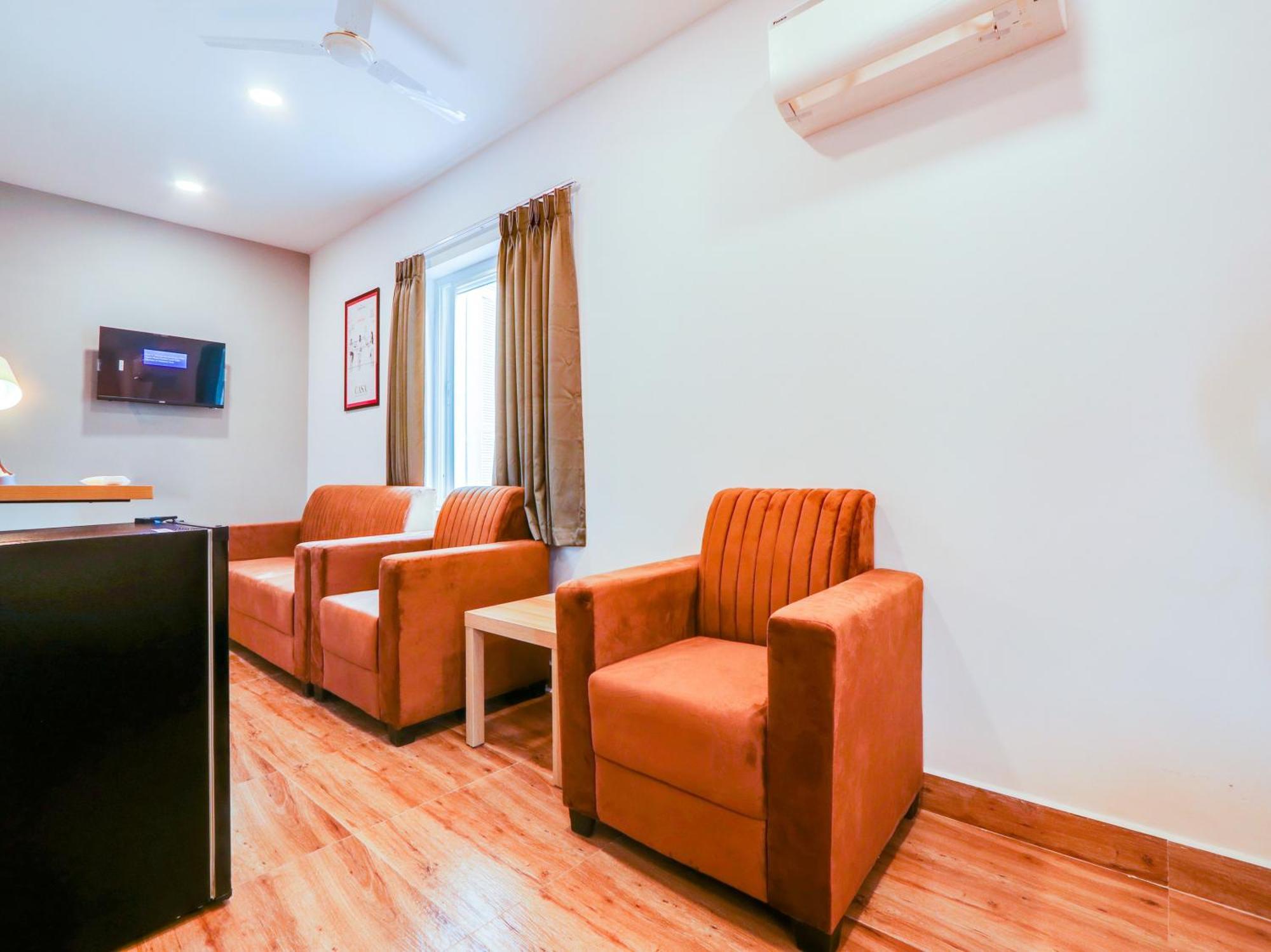 Hotel Townhouse Casa Grand Hyderabad Esterno foto