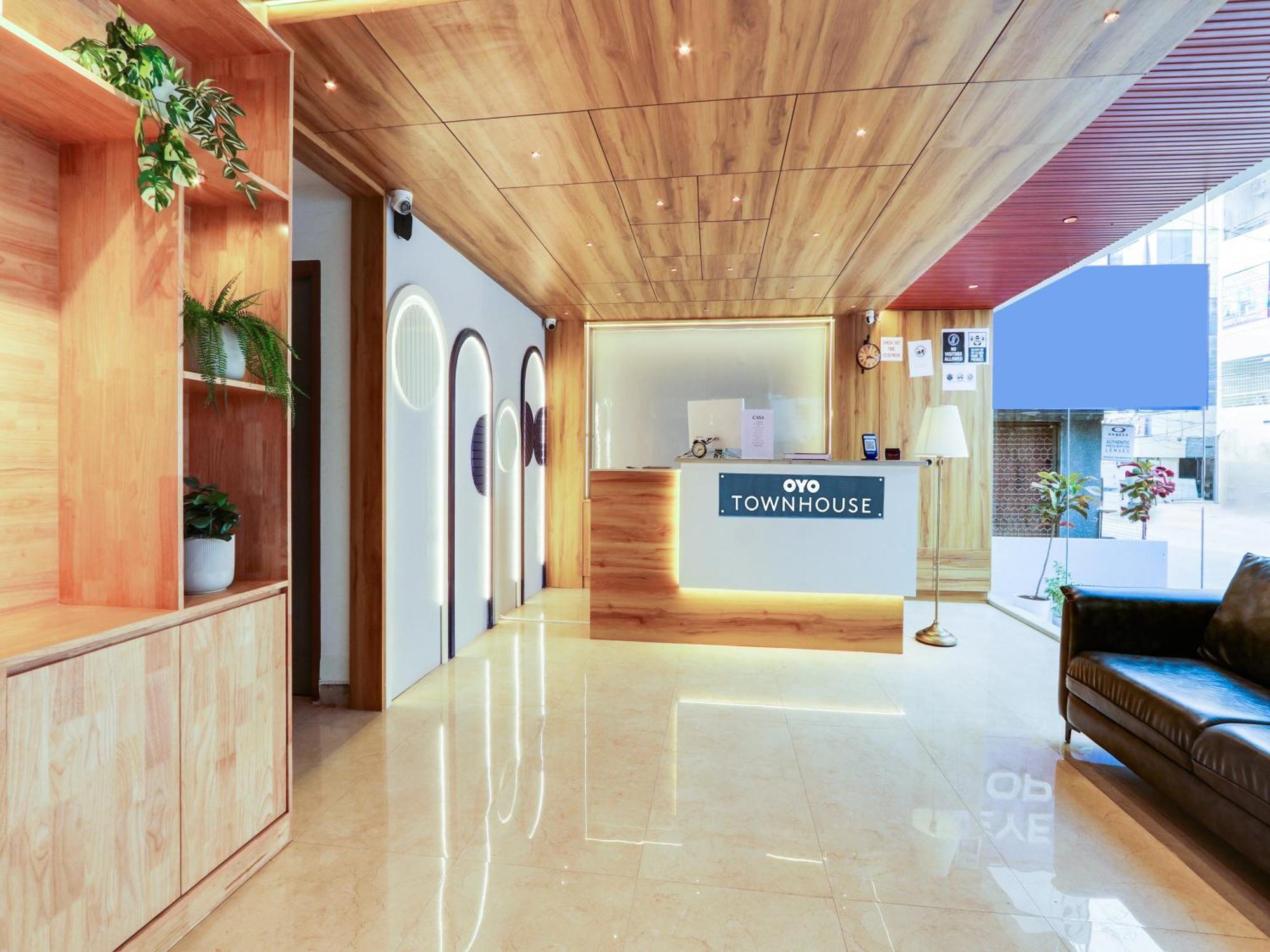 Hotel Townhouse Casa Grand Hyderabad Esterno foto