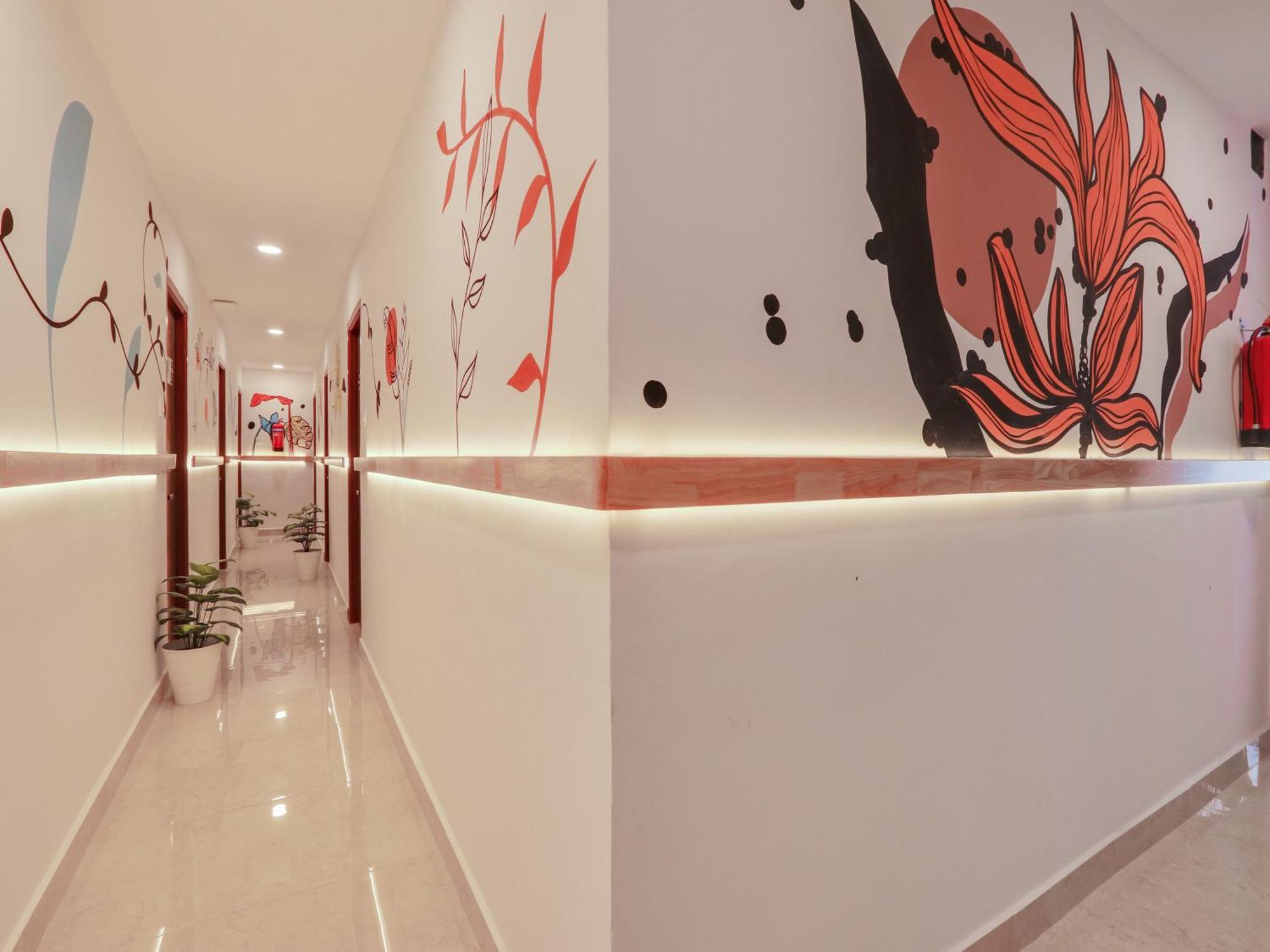 Hotel Townhouse Casa Grand Hyderabad Esterno foto