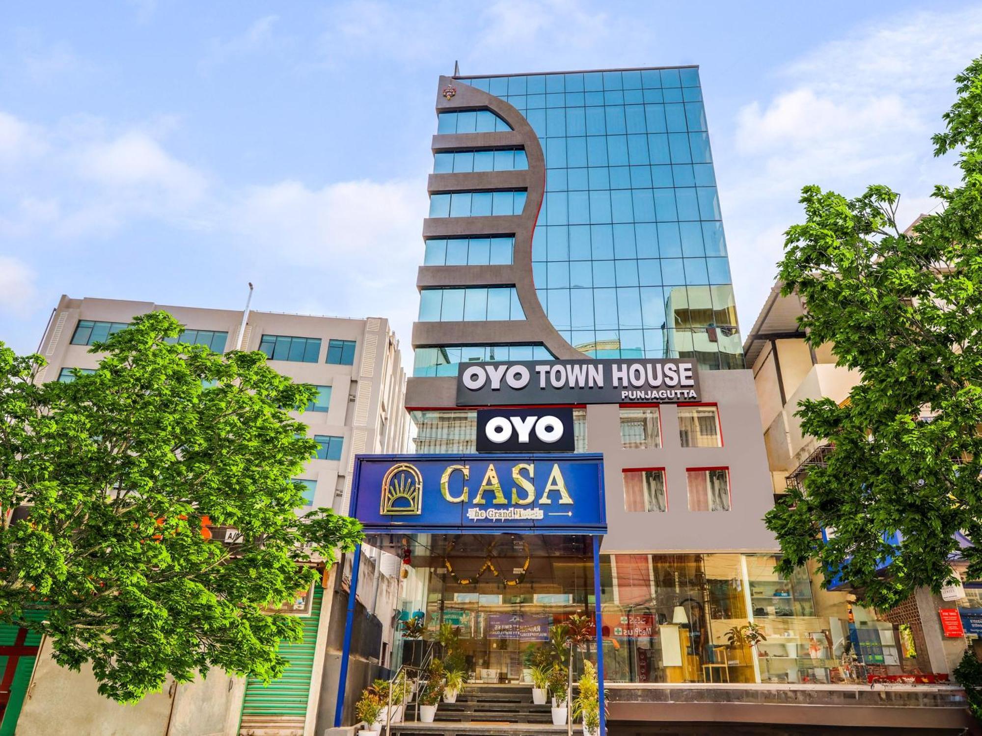 Hotel Townhouse Casa Grand Hyderabad Esterno foto
