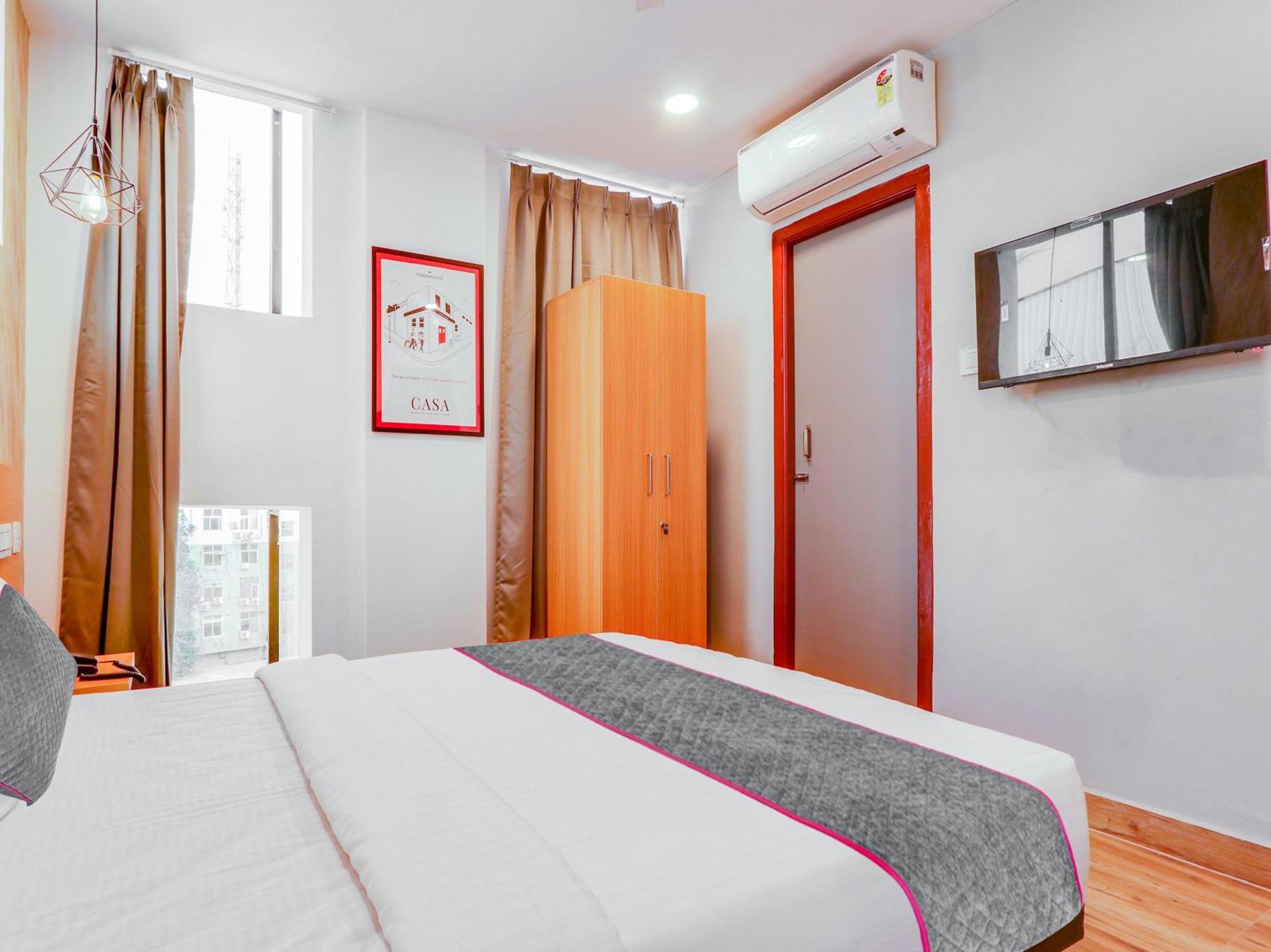 Hotel Townhouse Casa Grand Hyderabad Esterno foto